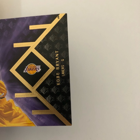 2007 SP Rookie Edition Kobe Bryant Card #30 - Picture 7 of 8